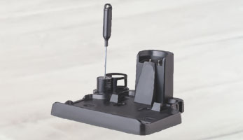 AquaFloorCleanerCordless, зарядная станция, щеточка для очистки Аккумуляторный моющий пылесос AquaFloorCleanerCordless, зарядная станция со щеточкой для очистки и местом для сменного валика