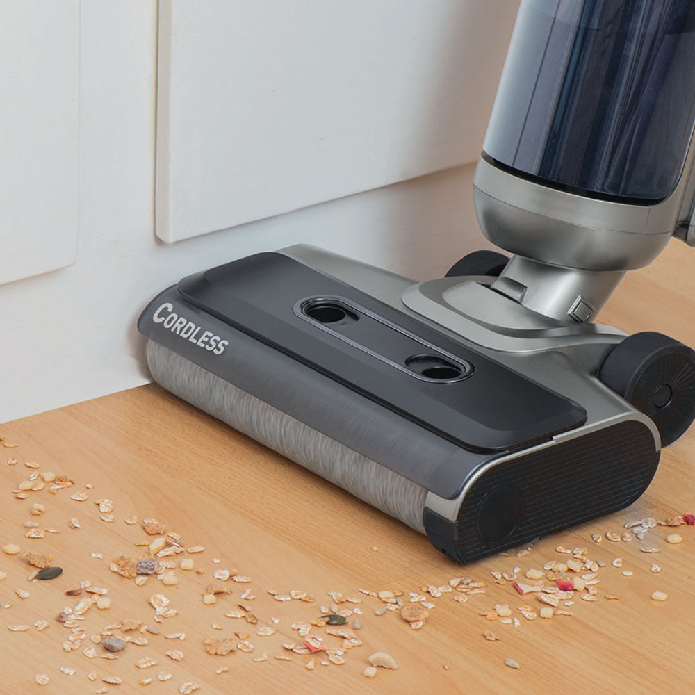 AquaFloorCleaner Cordless, мытье и уборка сухого мусора одновременно Аккумуляторный пылесос AquaFloorCleaner Cordless, мытье пола и уборка сухого мусора одновременно