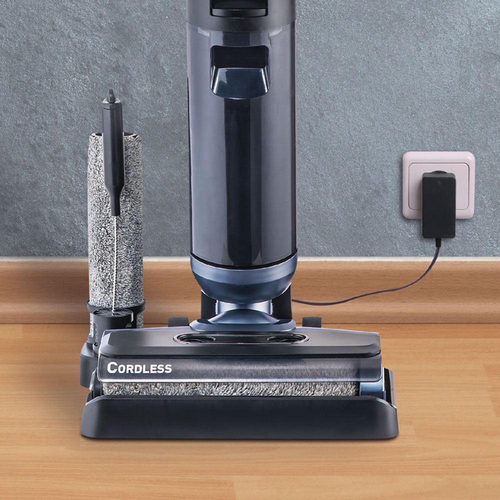 AquaFloorCleaner Cordless Plus, зарядка прибора на станции Аккумуляторный пылесос AquaFloorCleaner Cordless, экономия пространства при хранении и быстрая зарядка