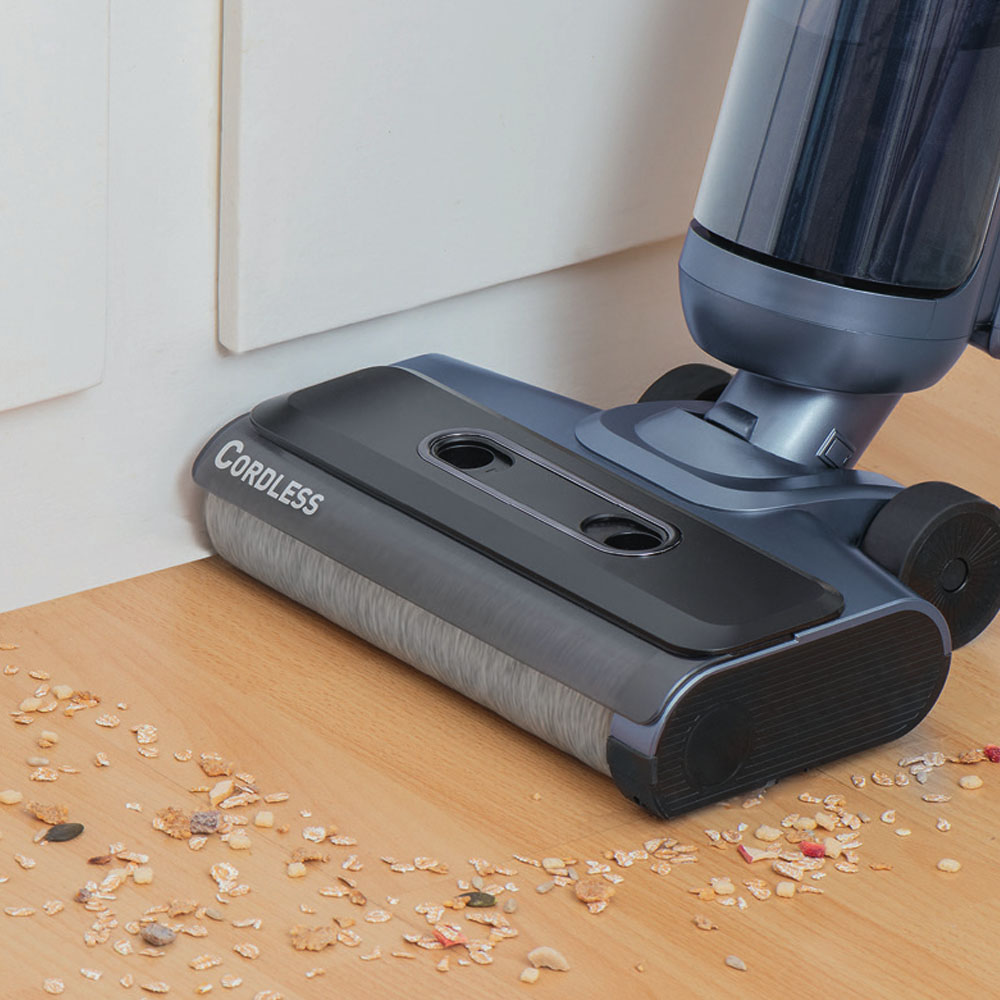 AquaFloorCleaner Cordless Plus, мытье и уборка сухого мусора одновременно Аккумуляторный пылесос AquaFloorCleaner Cordless Plus, мытье пола и уборка сухого мусора одновременно